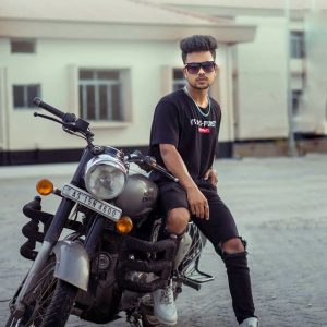 How to download Lightroom mobile presets