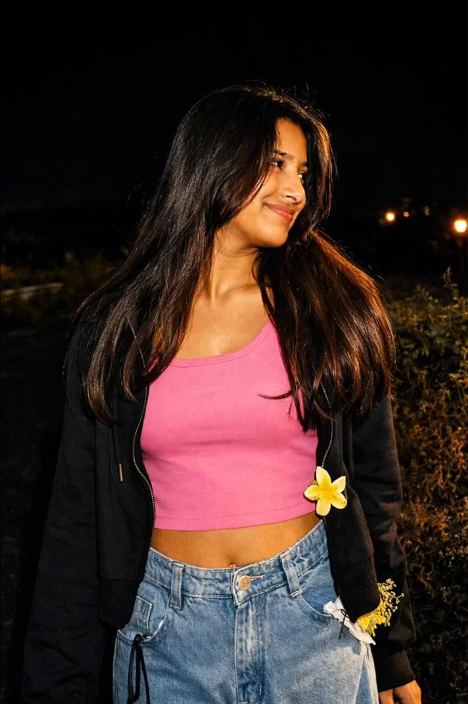 Night Flash Aesthetic Photo Editing Prompt